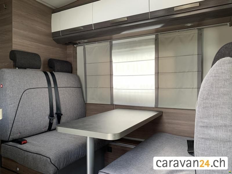 Knaus Live Traveller 650DG