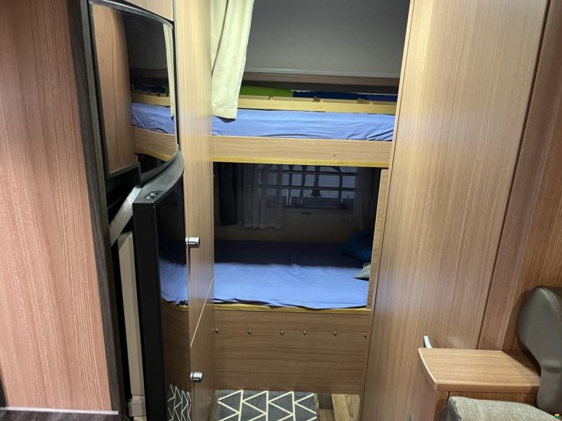 Knaus Sky Traveller 600 DKG