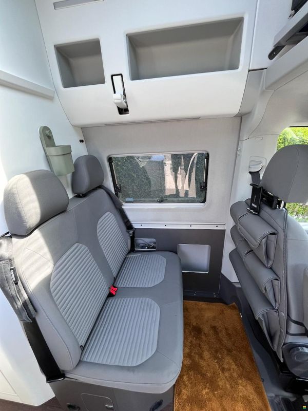 Volkswagen Grand California 600