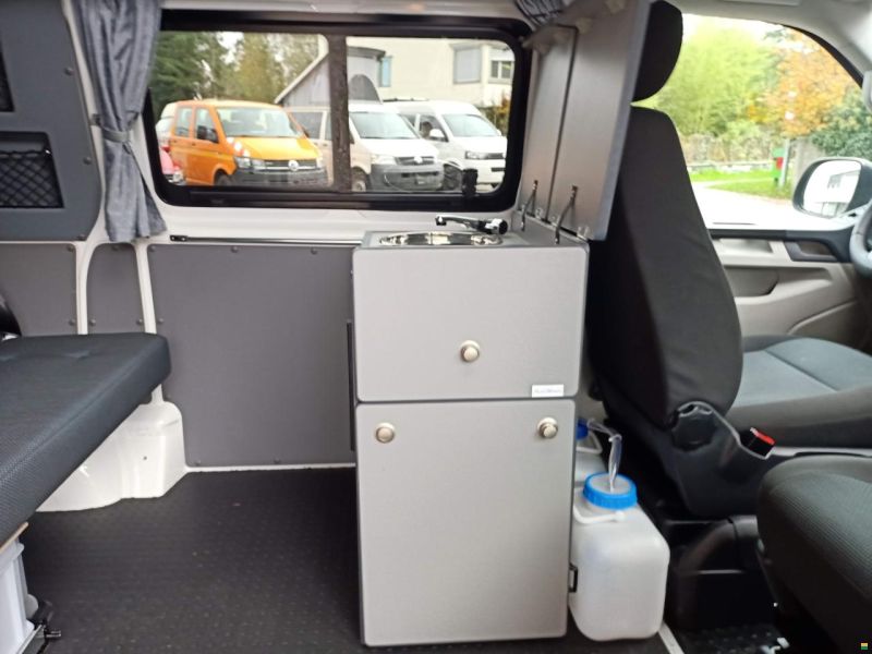 Volkswagen MareMonti SURF Camper 5-6 Sitze