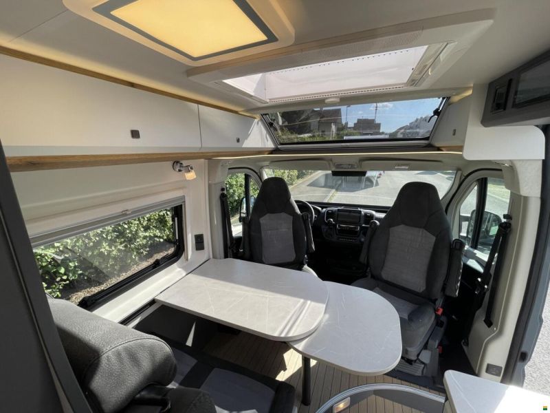 Hobby Prestige Van First-Edition 640 ET