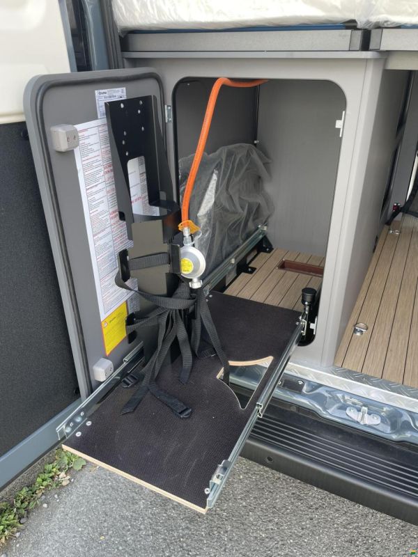 Hobby Prestige Van First-Edition 640 ET