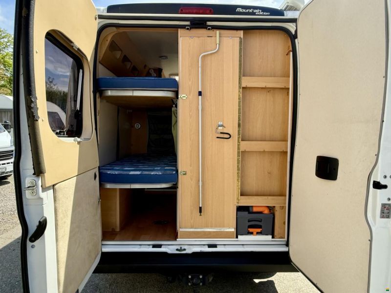 Adria 4 Twin - Family Spezial Kompakt Edition