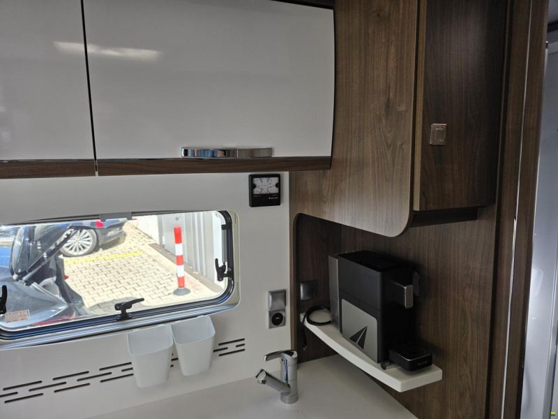 Frankia I 680 SG F-line