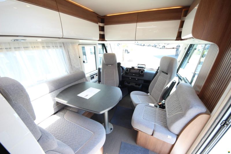 Carthago C2-tourer I 143 KB LE lightw. 3.5T / MB
