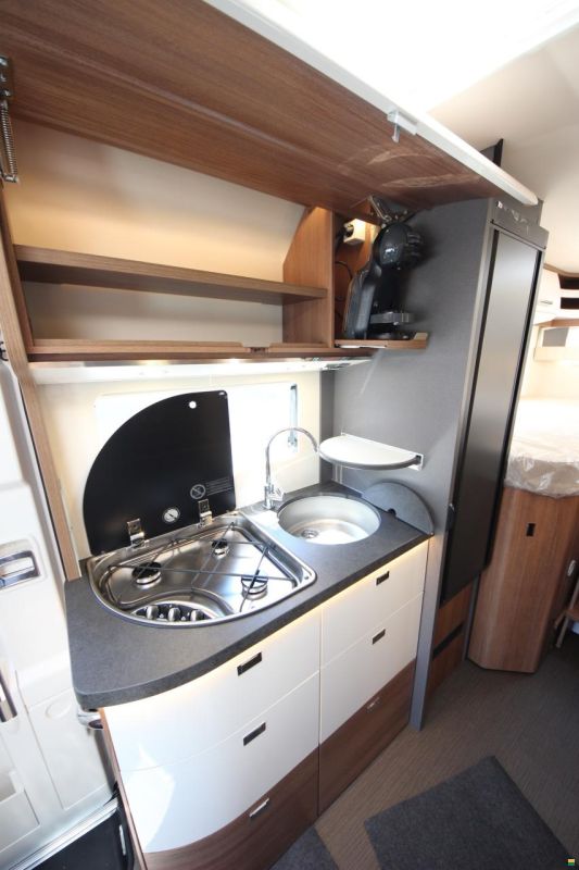 Carthago C2-tourer I 143 KB LE lightw. 3.5T / MB