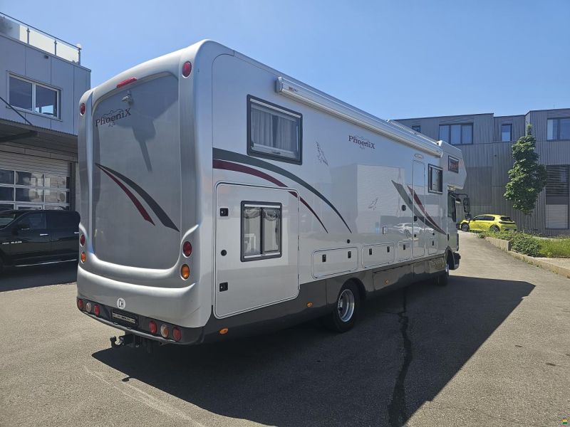 MAN Phoenix Liner