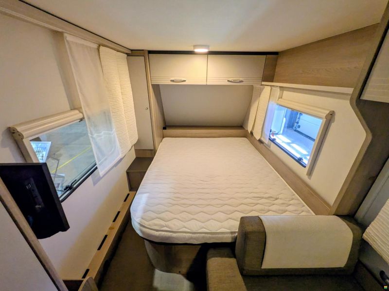 Bürstner Premio Life 480 TS