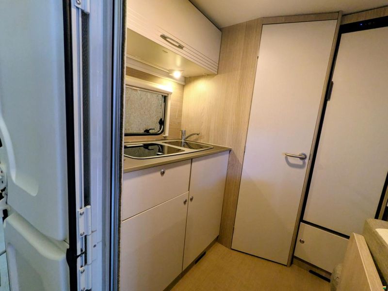 Bürstner Premio Life 480 TS