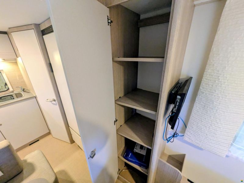 Bürstner Premio Life 480 TS