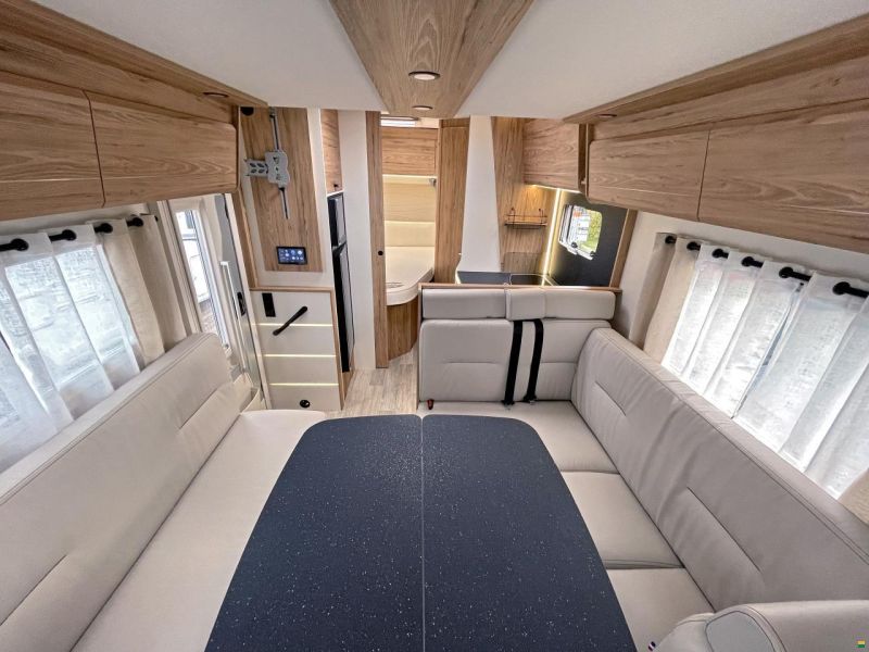 Pilote P726 P