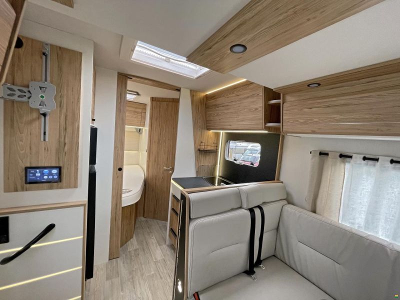 Pilote P726 P
