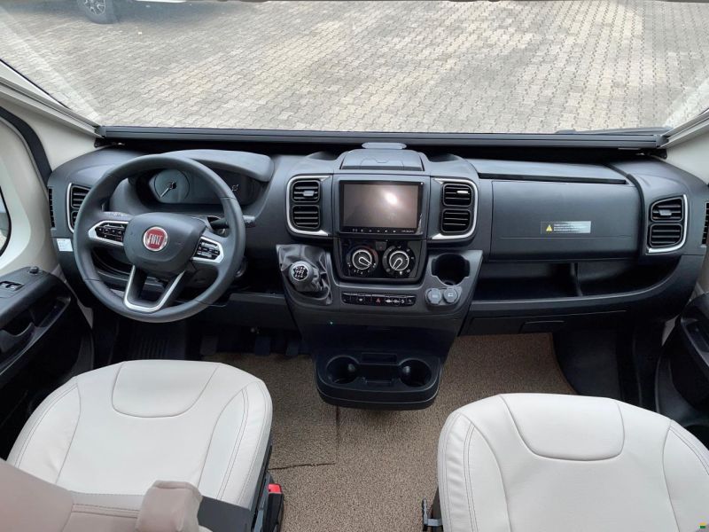 Pilote P726 FC