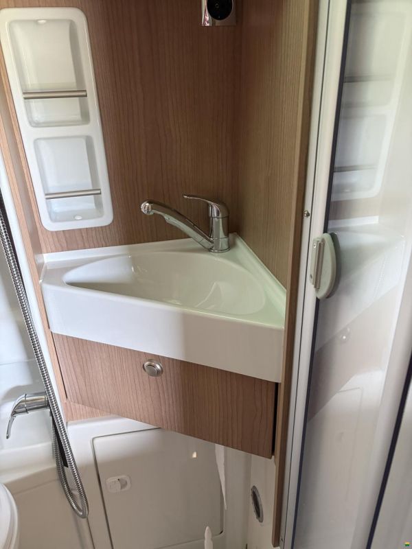 Carthago Malibu Van comfort DB 600