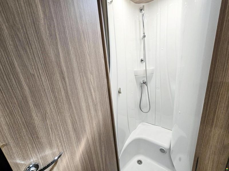 Bürstner TRAVEL VAN T 620 RIVA LOFT 2.3MJ AUTOMAT