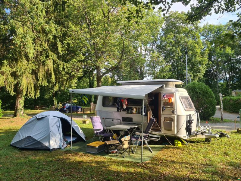 Hymer Eriba Touring Triton 430 „60 Edition“