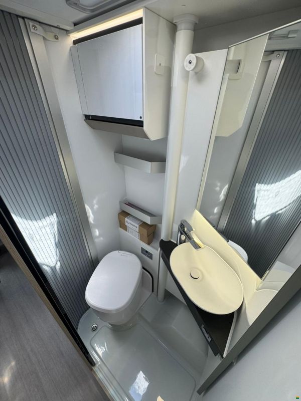 Adria Compact Supreme DL