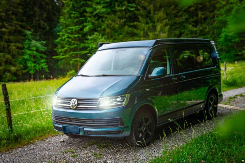 VW T6 Custom-Bus