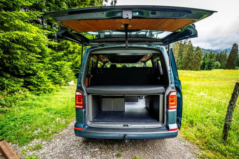 VW T6 Custom-Bus