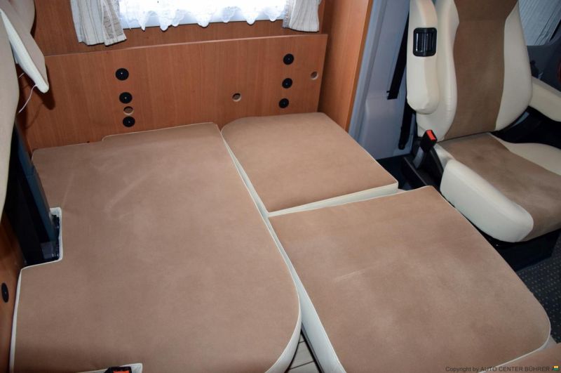 Pilote P 734 XLC RÉFÉRENCE 2.3 MJ