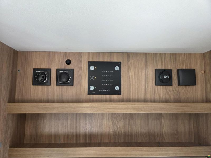 Sun Living S65L