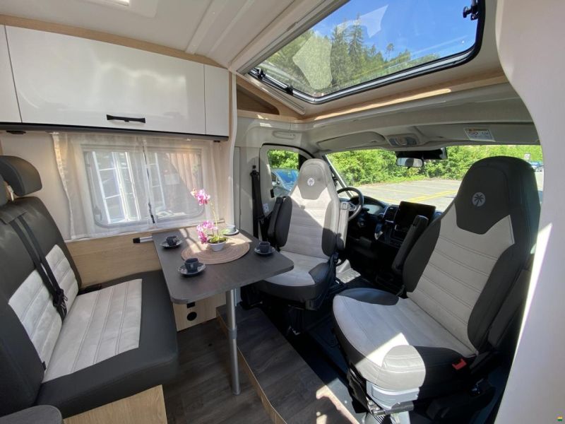 Sunlight Adventure V66, Fiat 140PS Automat