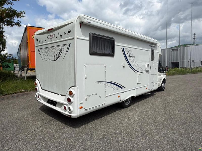 Ford 2.4TDCI 140PS LMC 708TI **LÄNGSBETT**