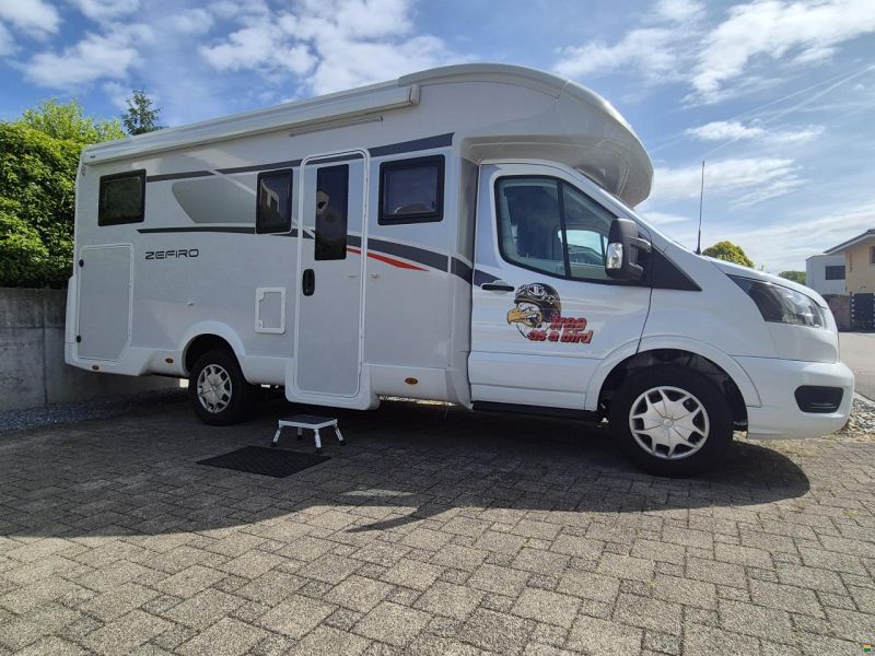 Roller Team Zefiro 285TL mit el. Hubbett + Extras!