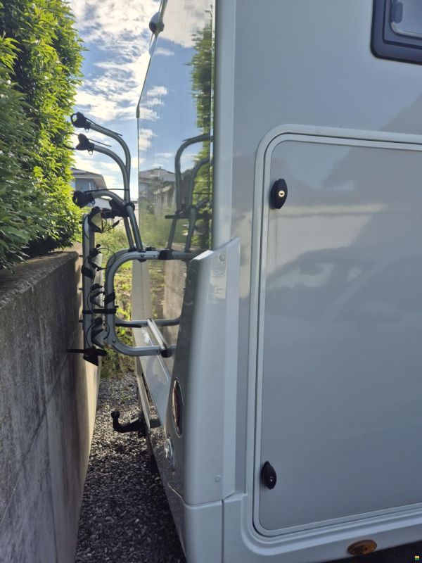 Roller Team Zefiro 285TL mit el. Hubbett + Extras!
