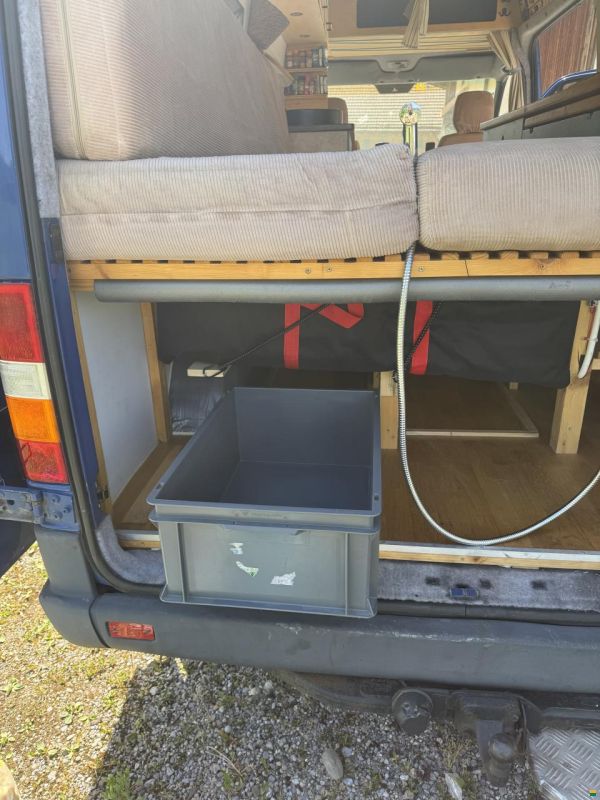 Mercedes Benz Sprinter