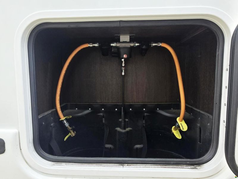 Benimar Tessoro T 483 2.0 TDCI AUTOMAT