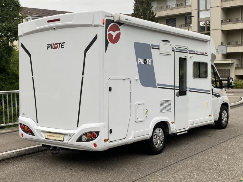 Pilote P696, Fiat Ducato 2.2MJ 160PS Automat