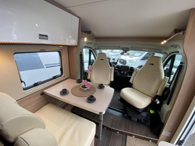 Laika Kosmo V9, Fiat Ducato 2.2MJ 140PS