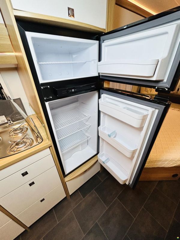 Dethleffs Camper 470 FR