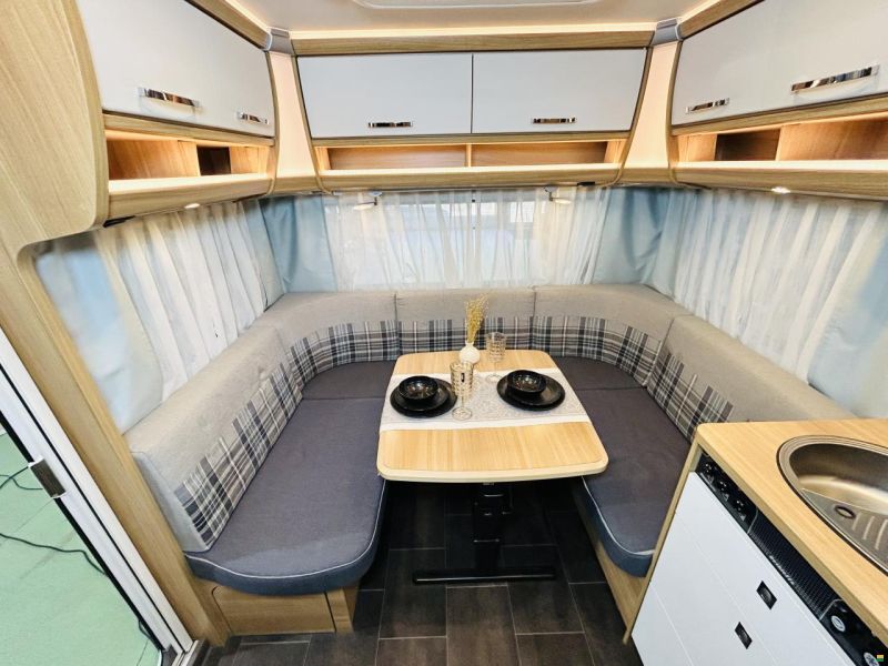 Dethleffs Camper 470 FR
