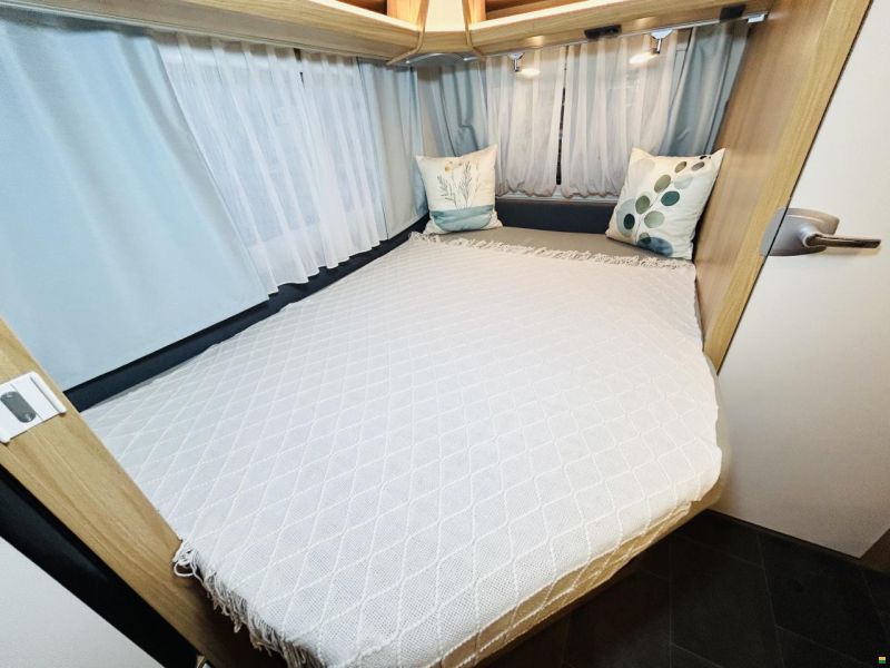 Dethleffs Camper 470 FR