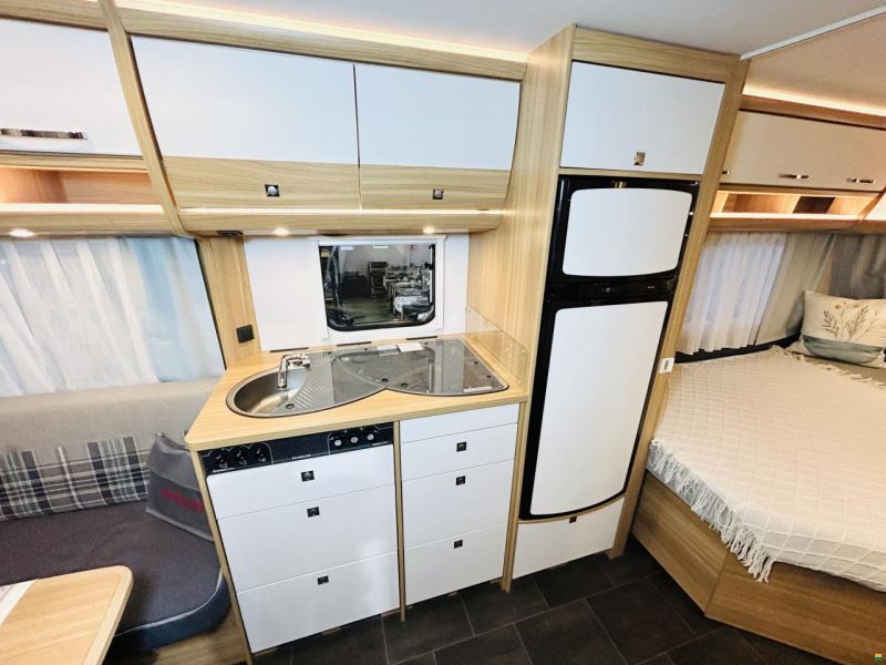 Dethleffs Camper 470 FR