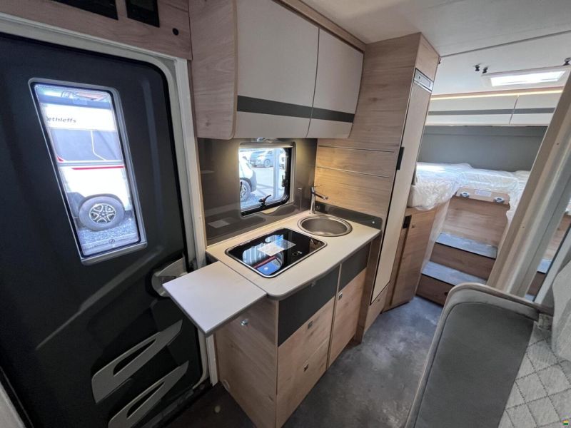 Dethleffs Globebus I 4