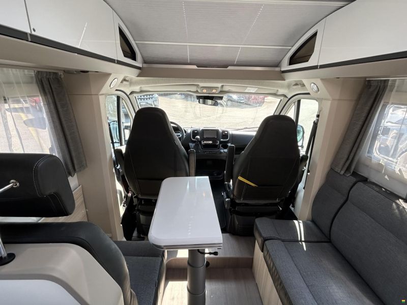 Adria Compact DL