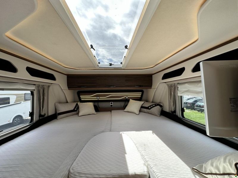 Knaus Sun i 900 LEG