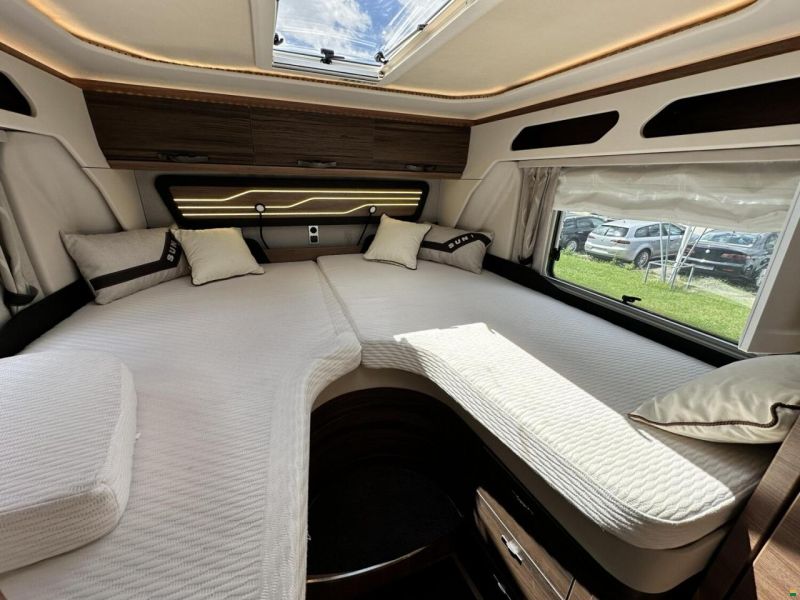 Knaus Sun i 900 LEG