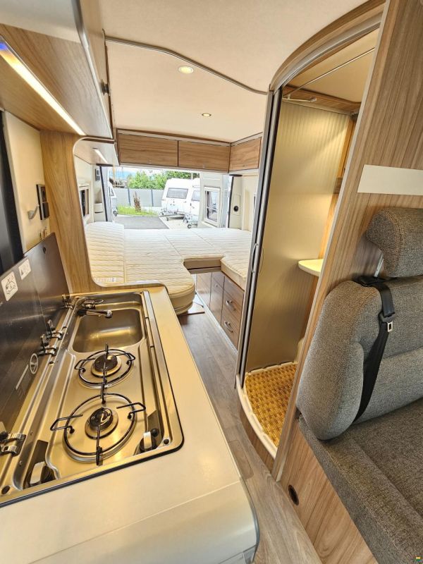 Hymer Yosemite 600 mit Schlafdach!