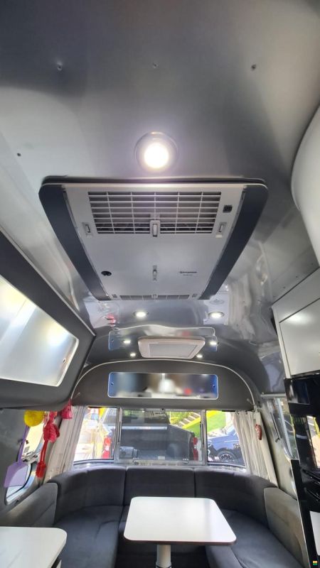 Airstream 684