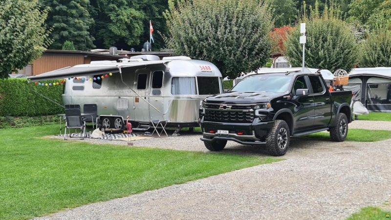 Airstream 684