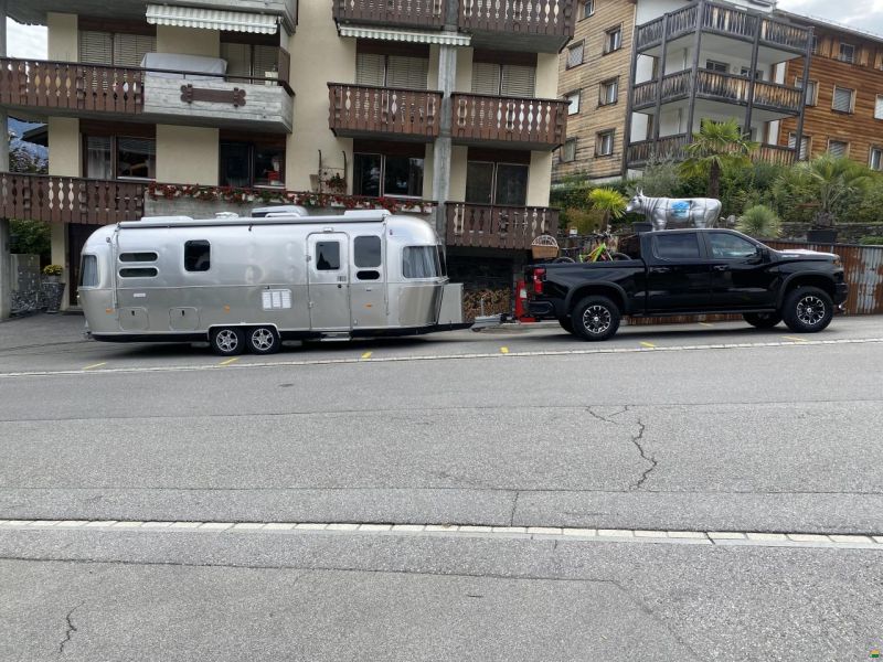 Airstream 684