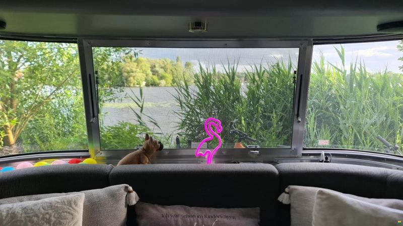Airstream 684