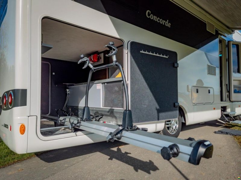 Concorde Carver 844 L Centurion Style