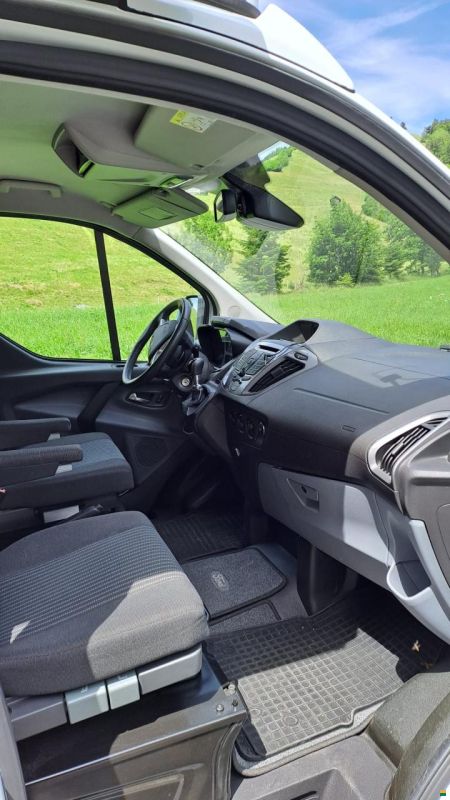Ford Nugget Westfalia