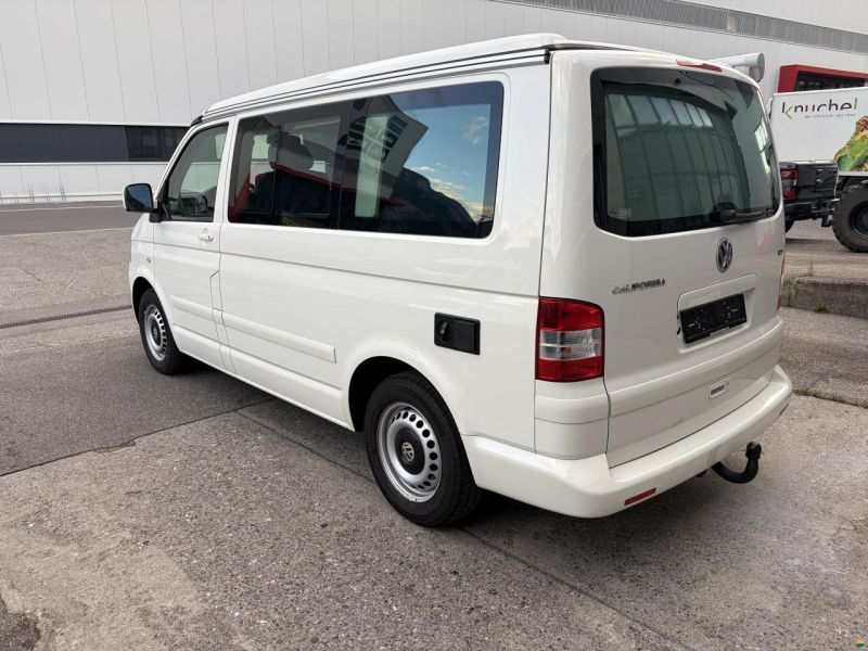 Volkswagen T5 California