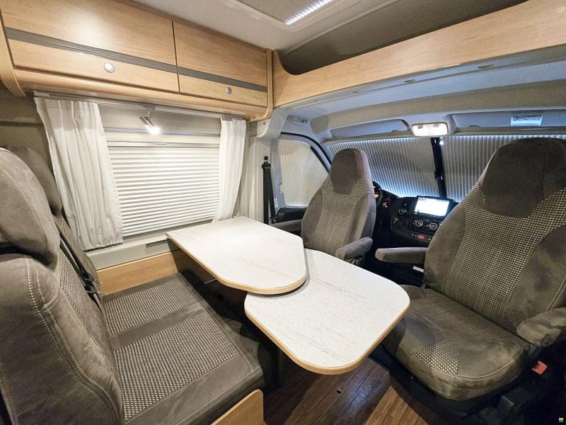 Pössl ROAD CRUISER PROFI EDITION AUTOMAT 160MJ